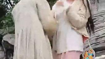 龚玥菲新金梅在线观看,激情演绎，再现经典  第2张